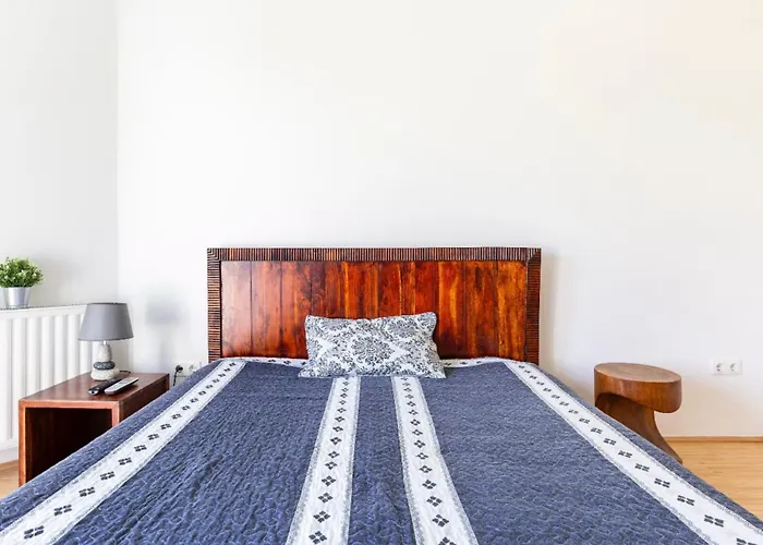 Maharaja Mountain Palace With Free Privat Parking And Garden *