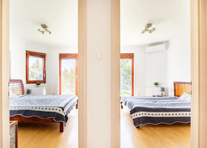 Maharaja Mountain Palace With Free Privat Parking And Garden Budapesta