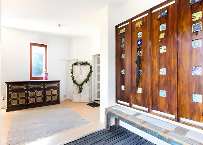 Apartament Maharaja Mountain Palace With Free Privat Parking And Garden Budapesta