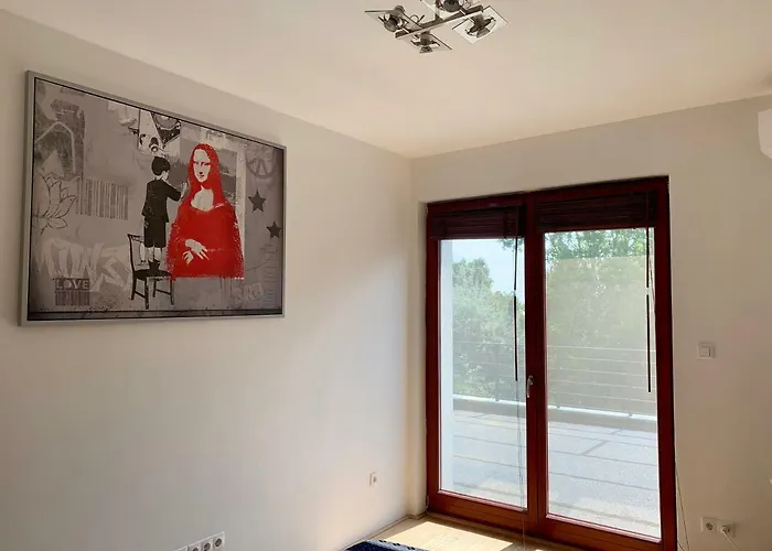 Maharaja Mountain Palace With Free Privat Parking And Garden Budapesta