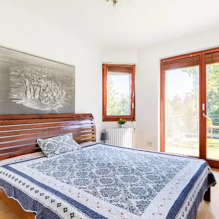 Daire Maharaja Mountain Palace With Free Privat Parking And Garden Budapeşte